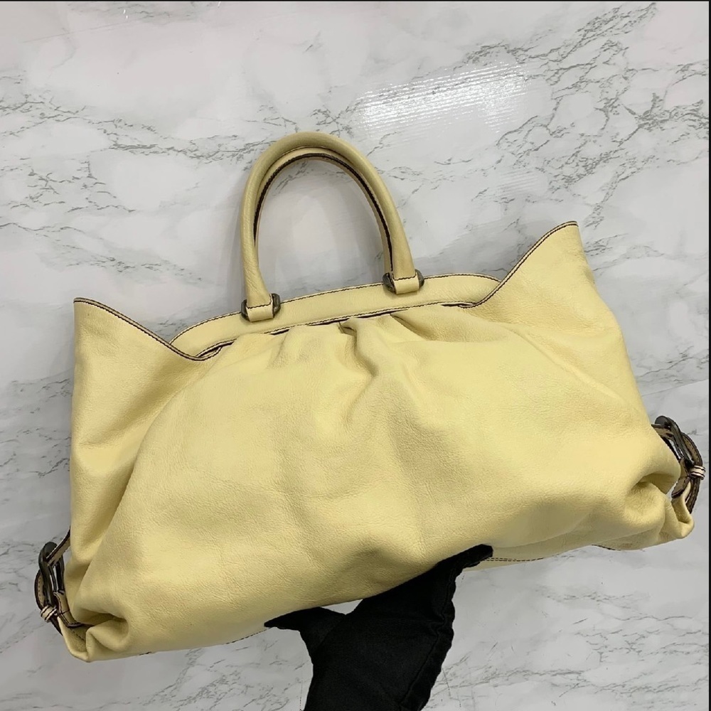Fendi Yellow Leather Borsa Doctor Bag - Picture 3 of 17